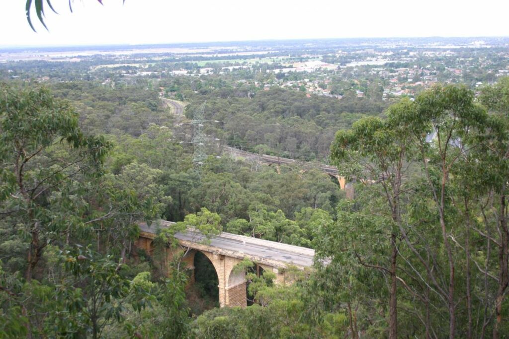 Lapstone Zig Zag rail trail