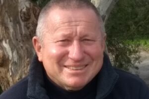 Tony Farmilo Bio